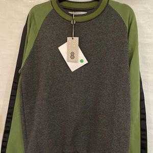 Contemporary Essentials Wardrobe Sweatshirt
